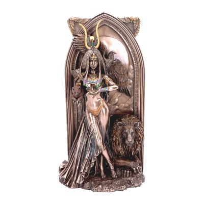 The Priestess Figurine by Ruth Thompson